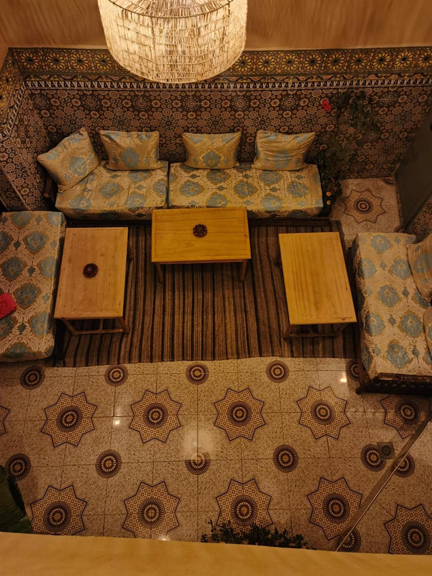 Medina Oasis Hostel マラケシュ エクステリア 写真