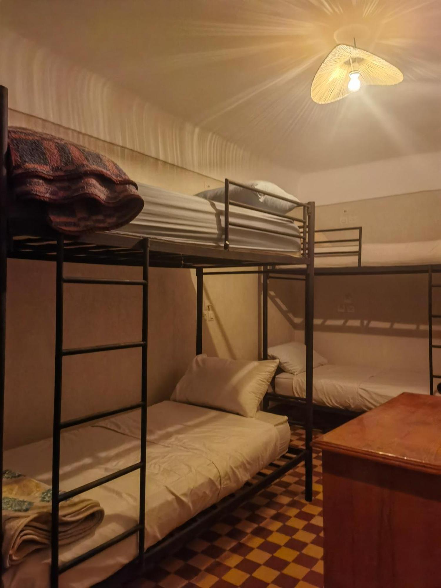 Medina Oasis Hostel マラケシュ エクステリア 写真