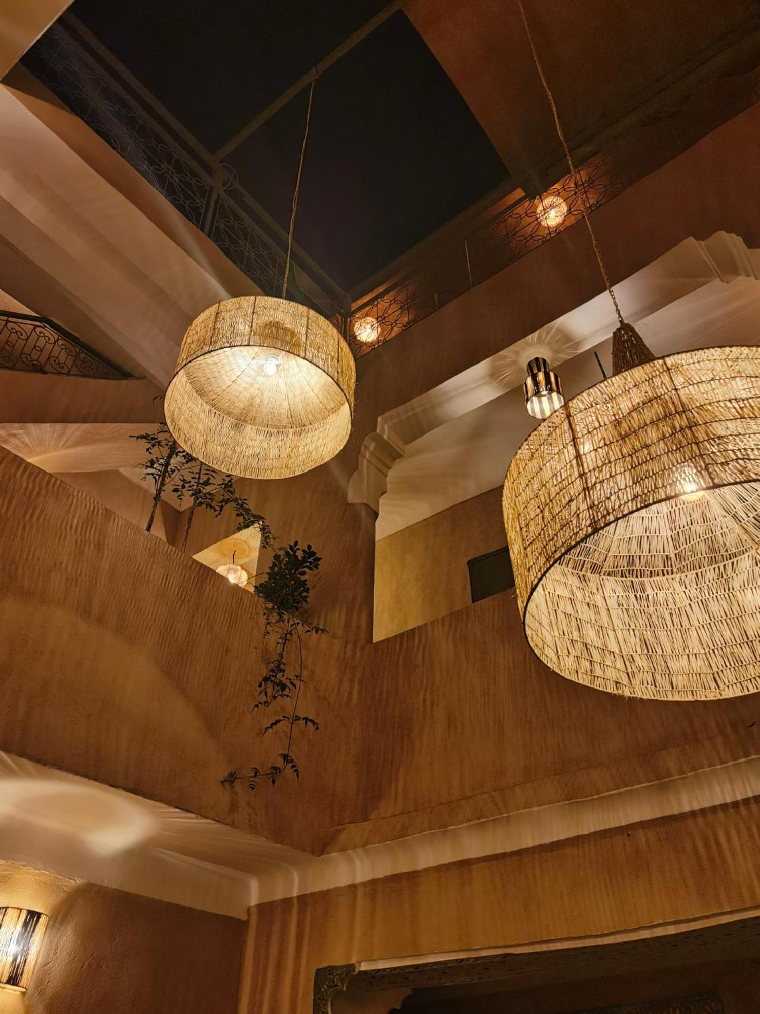 Medina Oasis Hostel マラケシュ エクステリア 写真